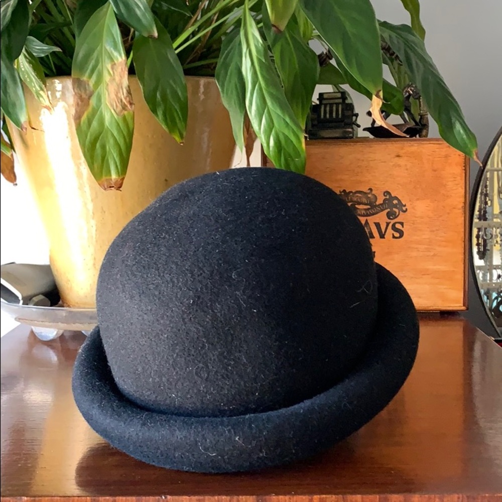Black wool bowler hat